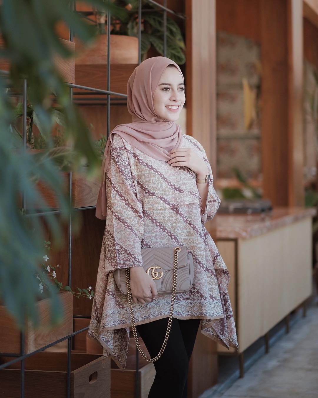 Model-Baju-Muslim-Batik-Kombinasi-Terbaru-2019.jpg