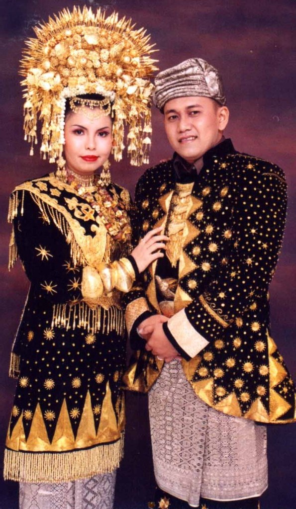Bentuk Baju Pengantin Kebaya Muslim 9ddf Cultures Of Indonesia – Page 2 – Mannaismaya Adventure S Blog