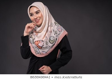 Bentuk Model Baju Pengantin India Muslim Xtd6 Hijab Maquillaje Stock S &amp; Graphy