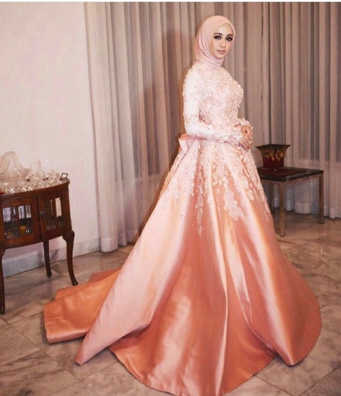 Gaun Pengantin Muslimah Simple Tapi Elegan Lovely â 18 Model Baju Pesta Muslim 2019 Edisi Gaun Pesta