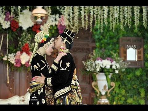 Ide Baju Pengantin Dodotan Muslim Jxdu Videos Matching Pernikahan Adat Keraton solo