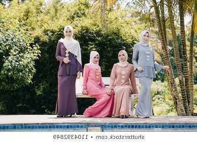Ide Baju Pengantin India Muslim Q0d4 Imágenes Fotos De Stock Y Vectores sobre Muslim Girls