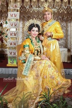 Ide Baju Pengantin Muslim Adat Jawa Thdr Dodotan Adat Jawa Dodotan