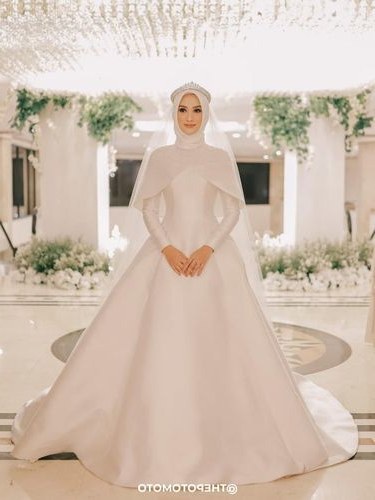 Ide Dress Pernikahan Muslimah Irdz 8 Inspirasi Gaun Pengantin Muslimah Dari Artis Hingga Selebgram