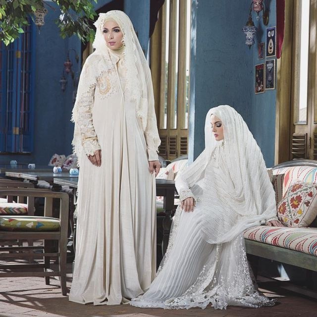 Ide Dress Pernikahan Muslimah Zwd9 8 Desainer Wedding Dress Muslimah Indonesia Elegan Sempurna