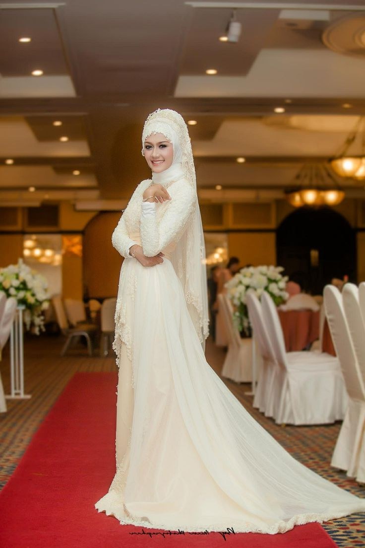 Ide Gaun Pengantin Muslimah Yang Syar&amp;#039;i Ffdn 1000 Ideas About Hijab Wedding Dresses On Pinterest