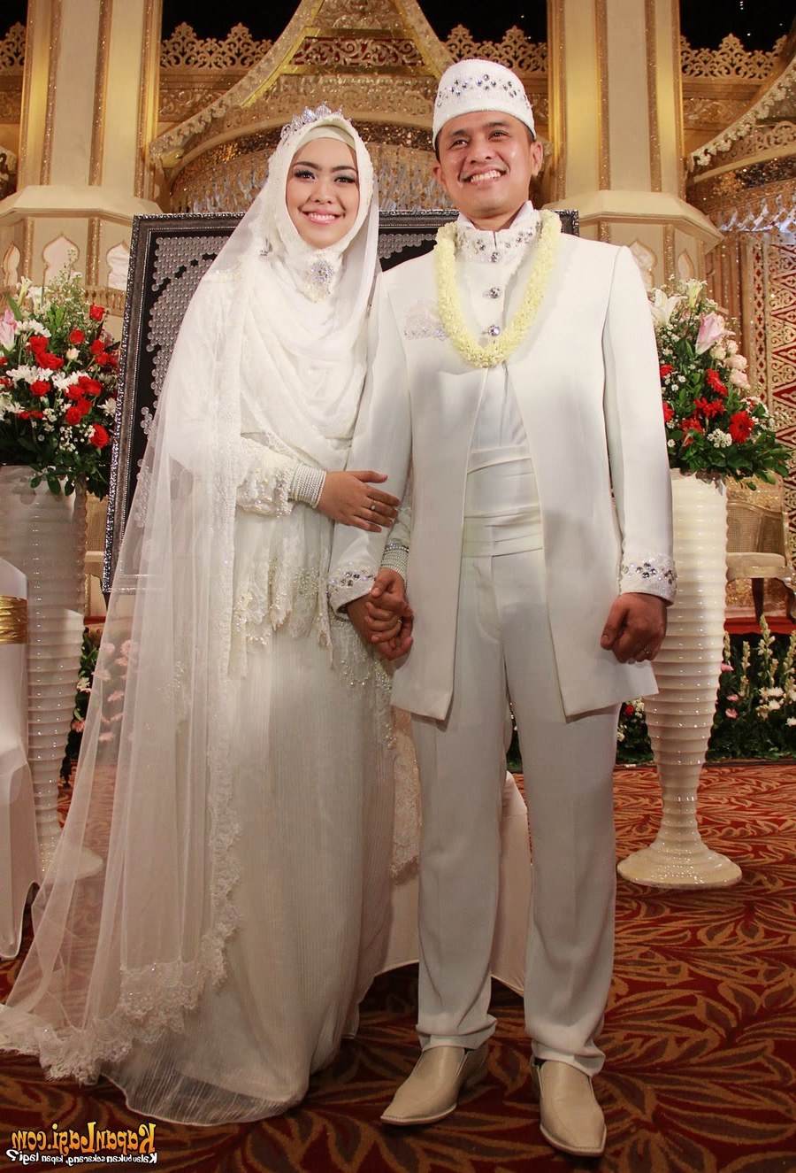 Ide Gaun Pengantin Muslimah Yang Syar&amp;#039;i S1du Kebaya Modern Muslim Marriage International Kebaya Batik