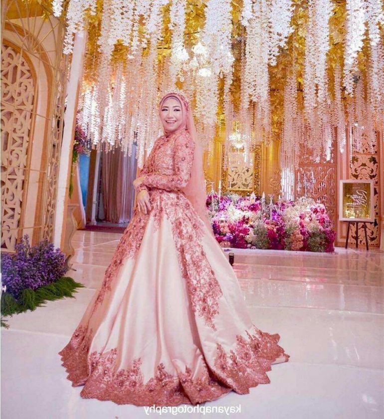 36 Design Busana Pengantin Muslimah Modern Ragam Muslim