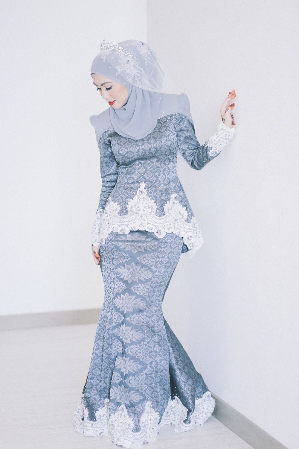 Model butik Baju Pengantin Muslimah Mndw songket In 2019