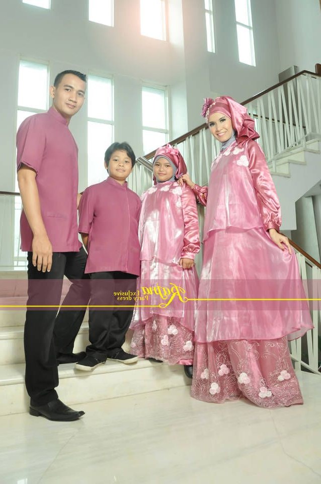 Bentuk Gamis Untuk Seragam Pernikahan Gdd0 Baju Muslim Keluarga 2016 Seragam Sarimbit