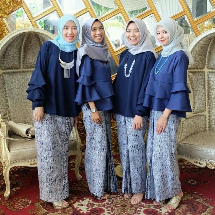Bentuk Baju Lebaran Remaja Tqd3 Contoh Seragam Bridesmaid Terbaru – Specialist Kebaya Gaun
