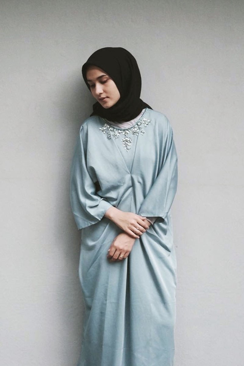 Bentuk Baju Lebaran Simpel Elegan Budm Trend Baju Lebaran Dan Hijab Wanita Tahun 2019 Untuk