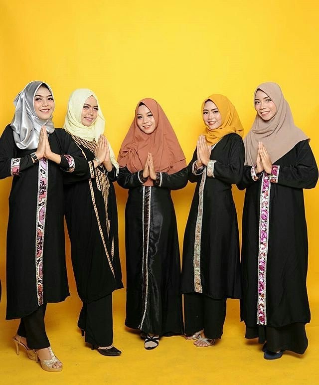 Bentuk Desain Baju Lebaran 2018 S1du 20 Trend Model Baju Muslim Lebaran 2018 Casual Simple Dan