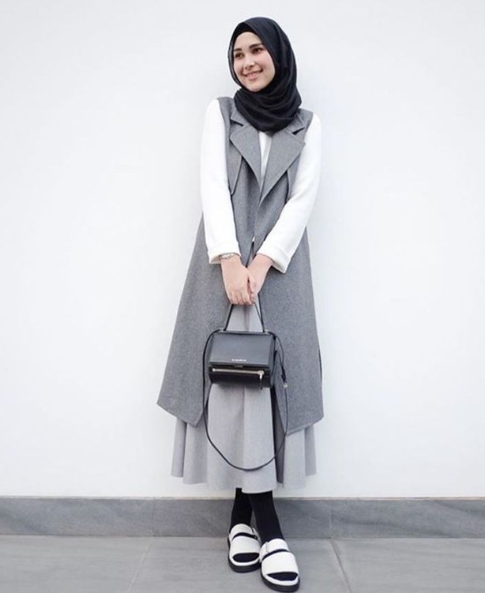 Bentuk Fashion Muslimah Terbaru 2020 Mndw 30 Model Gamis Trend Masa Kini Fashion Modern Dan
