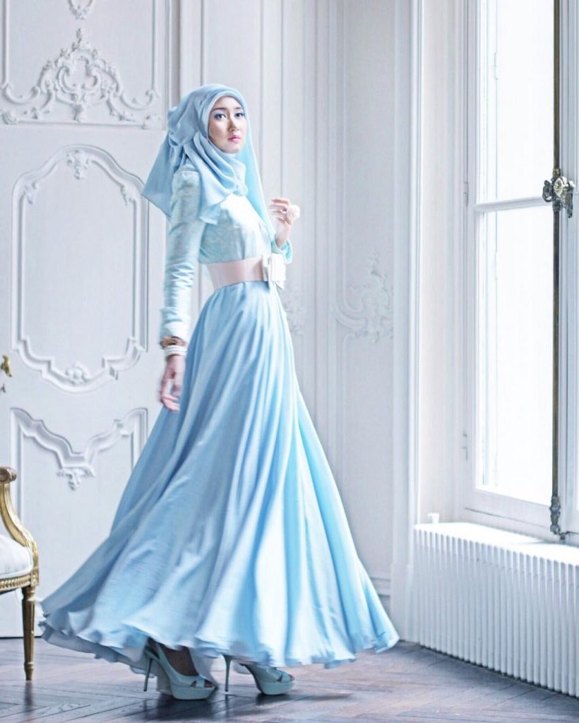 Bentuk Model Baju Lebaran Dian Pelangi 2018 Whdr Busana Muslim Yang Cocok Untuk Menyambut Lebaran 2018