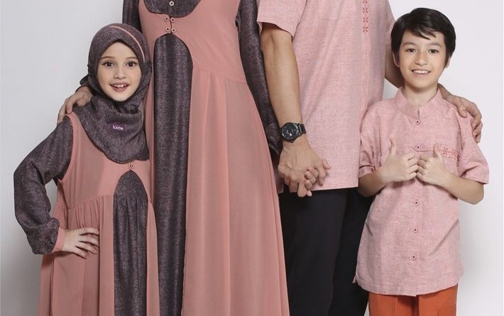 Design Baju Lebaran Keluarga Tahun 2019 S5d8 Memilih Baju Lebaran Di Tahun 2019 Esqnews