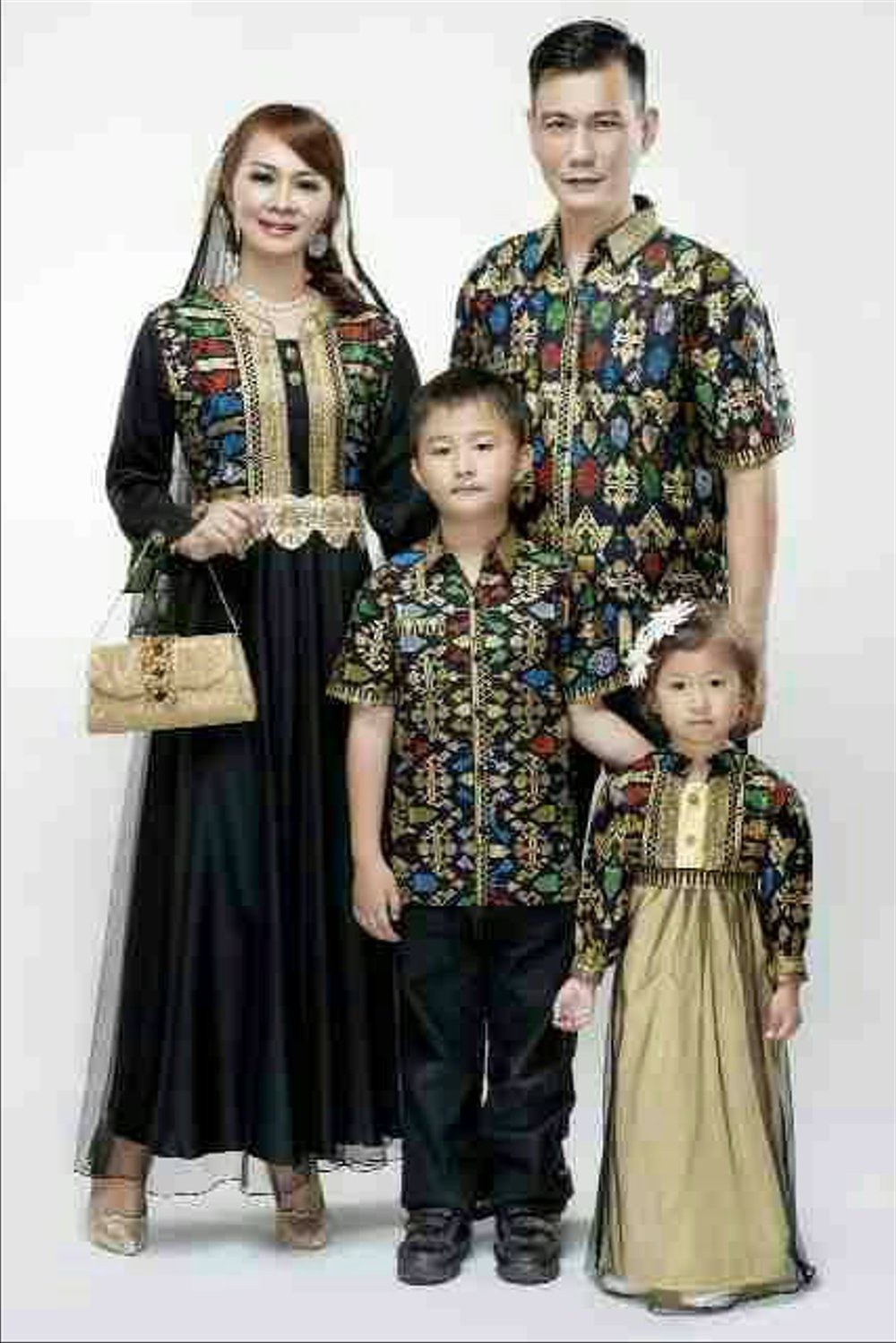 Ide Baju Lebaran Anak 2 Tahun Xtd6 Jual Baju Batik Sarimbit Keluarga Couple Family Dengan 2
