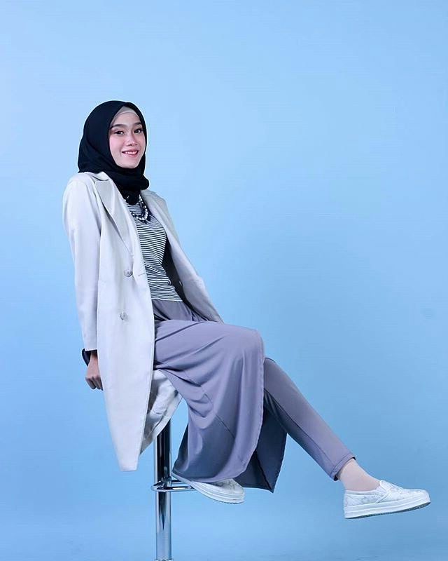 Ide Baju Lebaran Casual X8d1 20 Trend Model Baju Muslim Lebaran 2018 Casual Simple Dan