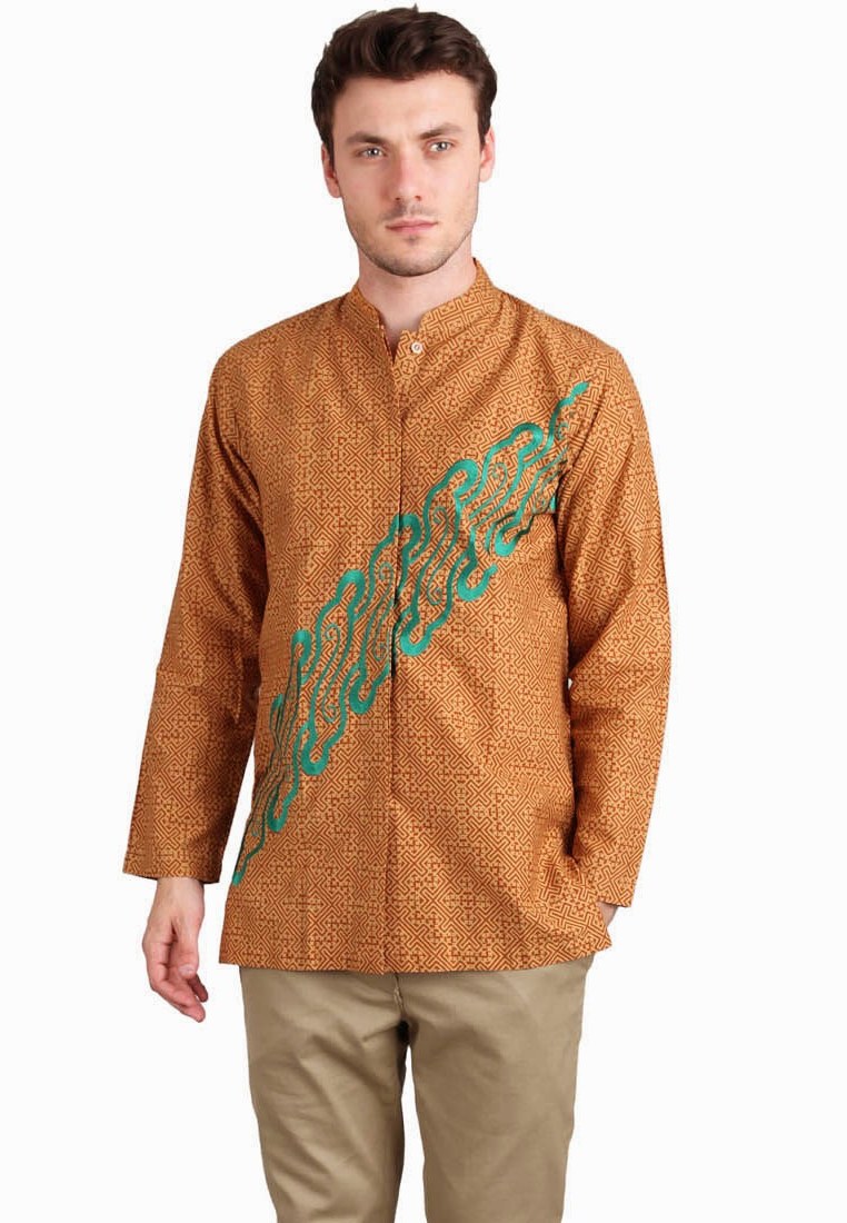 Ide Baju Lebaran Pria Terbaru 9fdy Model Baju Muslim Batik Terbaru Untuk Pria