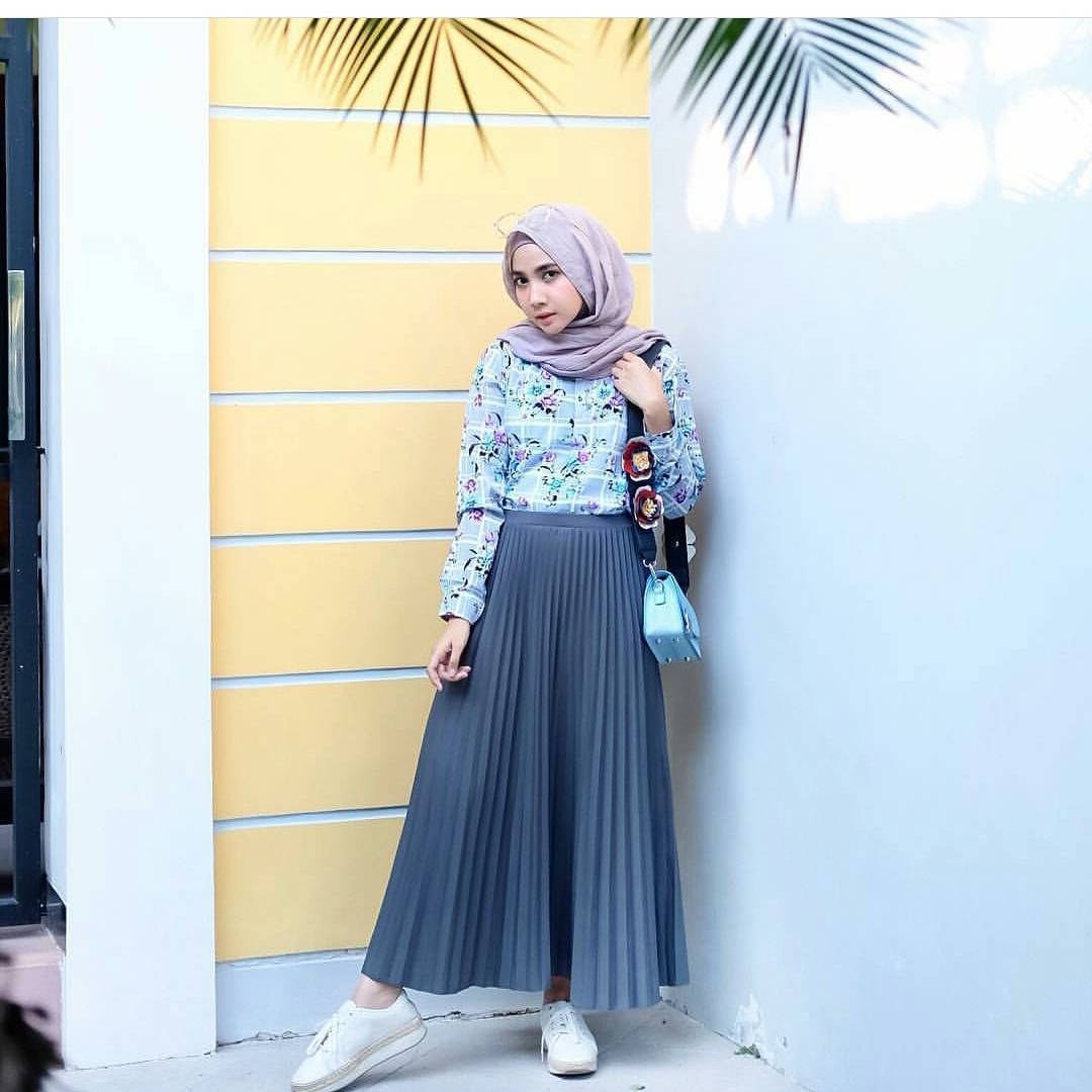 Ide Fashion Muslim Remaja S5d8 17 Koleksi Fashion Baju Hijab Remaja 2018 Gaya Masa Kini