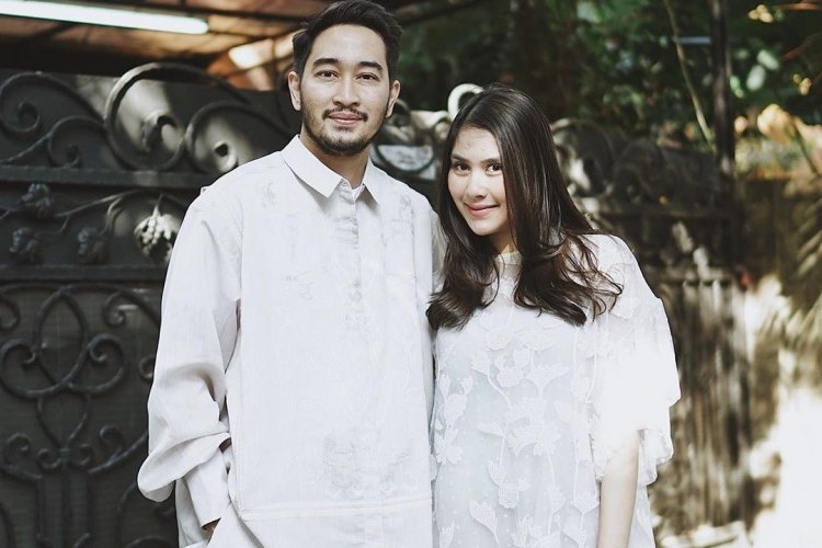 Ide Ootd Baju Lebaran X8d1 Inspirasi Ootd Baju Lebaran Di Rumah Aja Dari Artis Indonesia