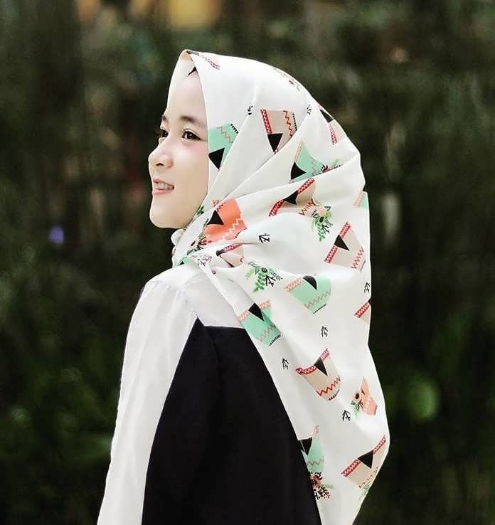 Inspirasi Baju Lebaran Nissa Sabyan Q5df 27 Trend Model Baju islami Nissa Sabyan Model Baju