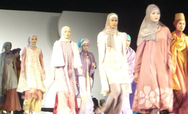 Model Fashion Muslimah Terbaru Ftd8 Daily Story