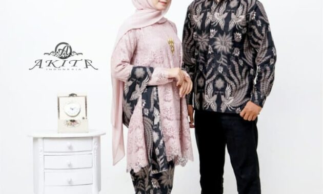 Model-Baju-Batik-Couple-Remaja-Paling-Modis-2019.jpg