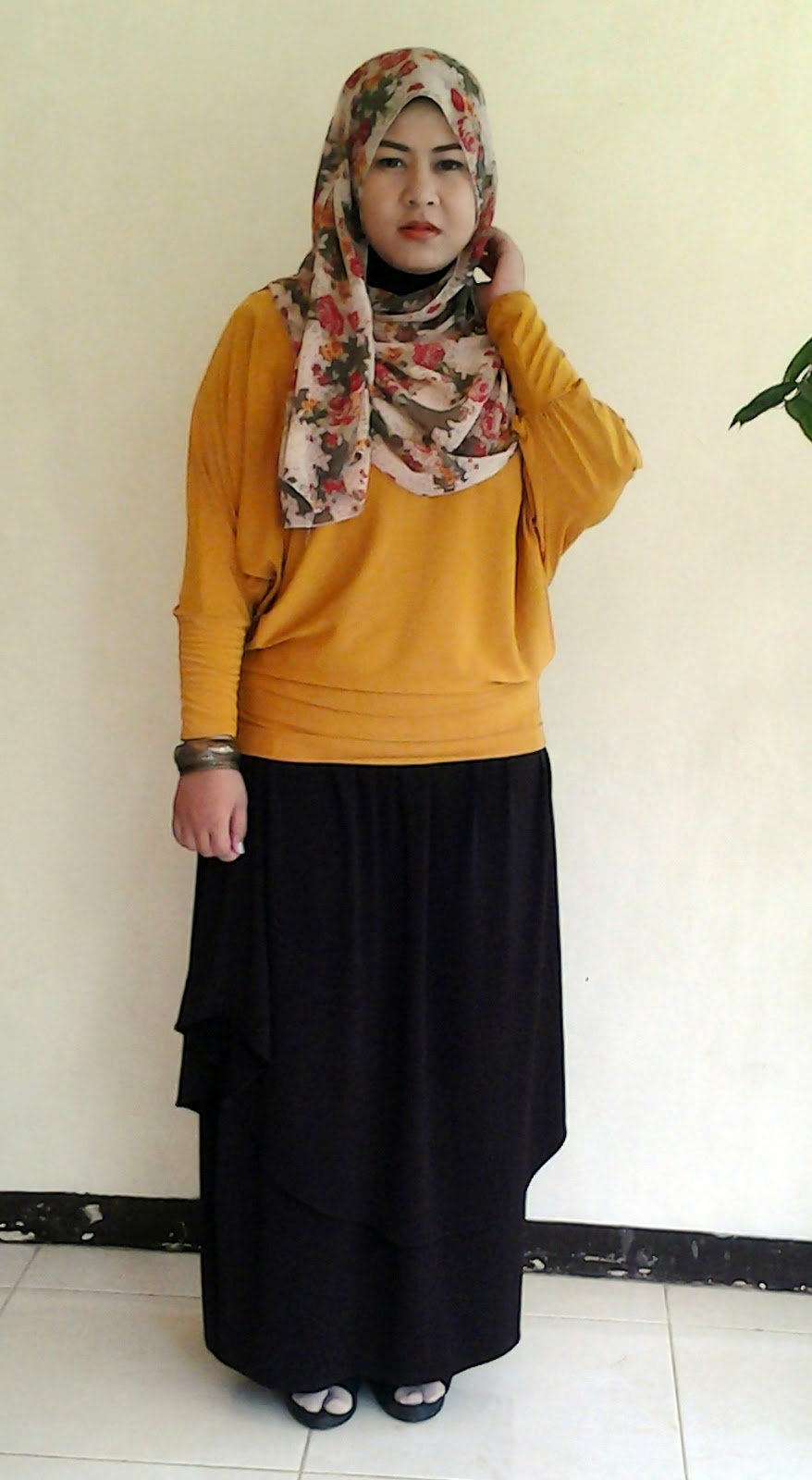 Baju Gamis Warna  Kuning  Kunyit  Cocok Dengan Jilbab  Warna  
