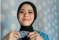 tutorial-hijab-segitiga-ala-zaskia-sungkar.jpg
