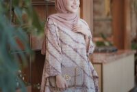 Model-Baju-Muslim-Batik-Kombinasi-Terbaru-2019.jpg