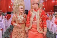 Bentuk Busana Pengantin Muslim, Busana Pengantin Muslimah Qwdq Moslemweding Instagram Posts Photos and Videos Instazu