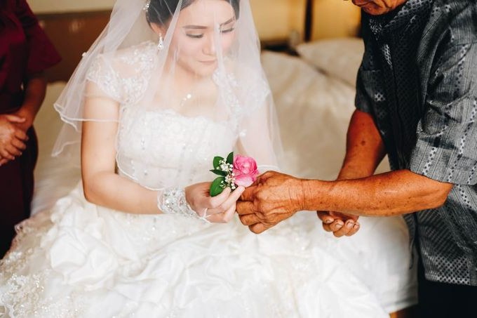 Bentuk Gaun Pesta Pengantin Muslim Dwdk Wedding Od Lie Bun Hoa Dan Meliana by Michelle Bridal