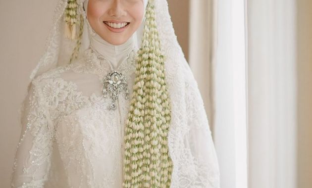 Bentuk Harga Gaun Pengantin Muslimah Syar&amp;#039;i Ftd8 25 Best Ideas About Wedding Hijab On Pinterest