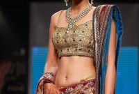 Bentuk Model Baju Pengantin India Muslim S1du Just because I M asian asian La S Shirts