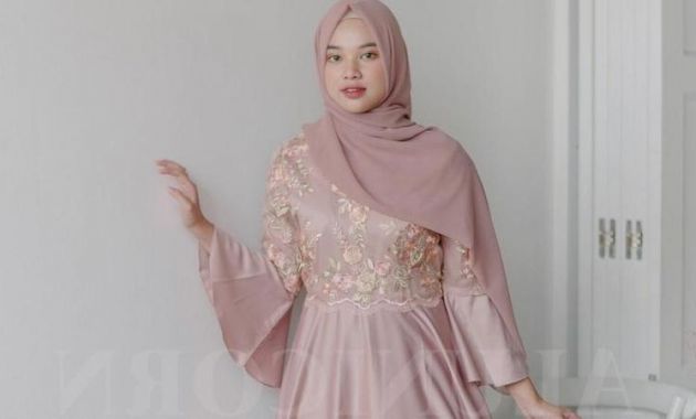 Design Baju Ke Pesta Pernikahan Muslimah Thdr Makin Kece Ke Resepsi Pernikahan Dengan Busana Muslim