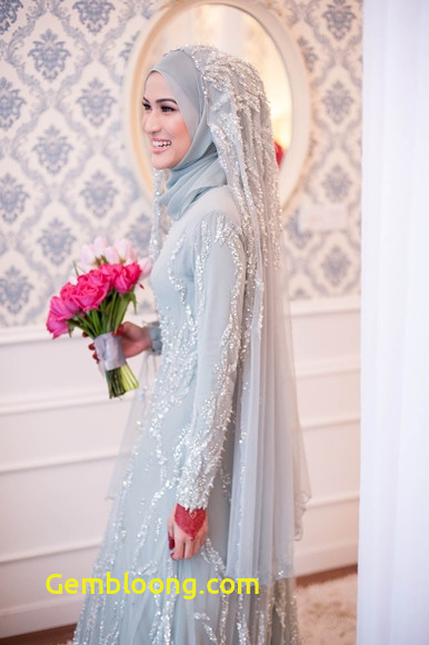 Gaun Sederhana Pengantin Berhijab Beautiful 23 Gaun