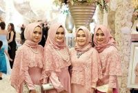 Ide Baju Pendamping Pengantin Muslimah Tldn Kebaya Seragam Gaun