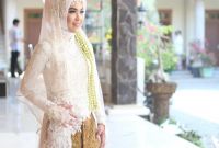 Ide Baju Pengantin Dodotan Muslim Whdr Wedding attire Adalah