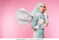 Ide Busana Muslim Pengantin Drdp Muslim Girls Stock S &amp; Graphy