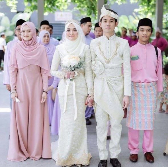 38 Bentuk Gaun Pengantin Muslimah Malaysia Ragam Muslim