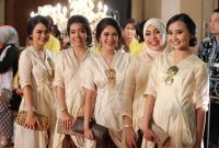 Inspirasi Baju Pengantin Muslim Adat Sunda 3ldq Pernikahan Adat Sunda Yang Cantik Dan Mengusung Tema Garden