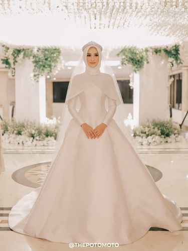 Model Gaun Pengantin Muslimah Simple Tapi Elegan New 8