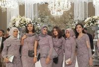 Model Gaun Pengiring Pengantin Muslim O2d5 Pin Oleh Rani Nuroniah Di Fashion Di 2019
