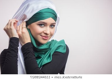 Bentuk Baju Gamis Pernikahan Muslimah Ffdn Imágenes Fotos De Stock Y Vectores sobre Muslim Girls