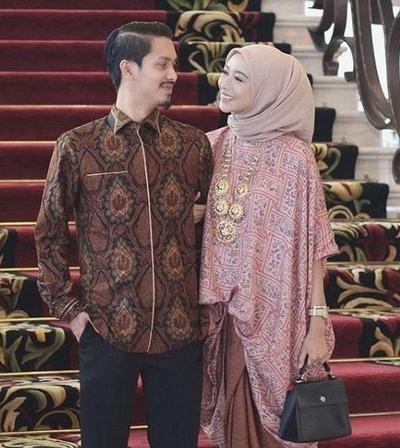 Bentuk Gamis Batik Seragam Pernikahan Dddy Tak Perlu Pusing Pilih Baju Kondangan Cek Inspirasi Baju