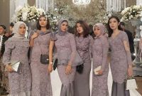 Ide Inspirasi Gaun Bridesmaid Hijab Bqdd Instagram Post by Inspirasi Kebaya Dan Gaun • Jul 19 2018 at