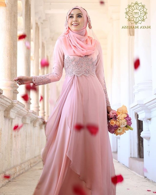 Inspirasi Gamis Untuk Pesta Pernikahan Ipdd Pin by Carmyta Calla On Gamis and islamic Clothing