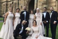 Model Dress Bridesmaid Hijab Ftd8 Arabic Muslim Long Sleeves Hijab Bridesmaid Dresses Satin with Bow A Line V Neckline Hijab Wedding Guest Dresses Bridesmaid Dresses Beach Wedding