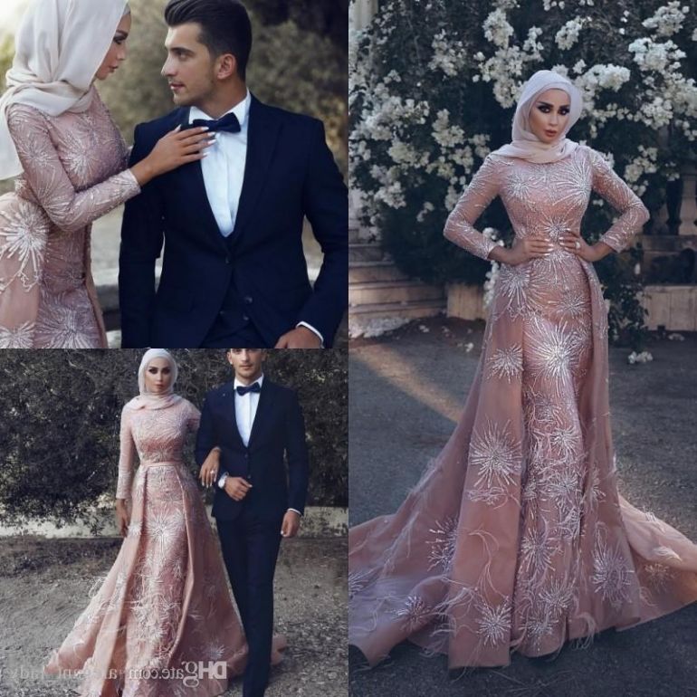 bridesmaid silver hijab